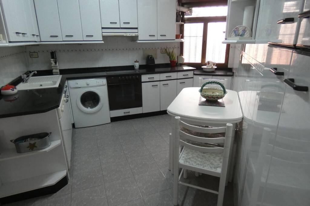Apartamento Bilbao Santutxu Apartment Exterior photo